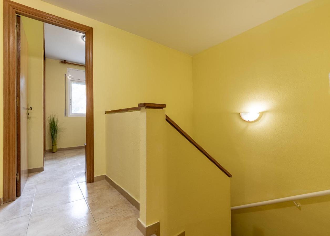 Homes & Go Golden Pineda 萨洛 外观 照片